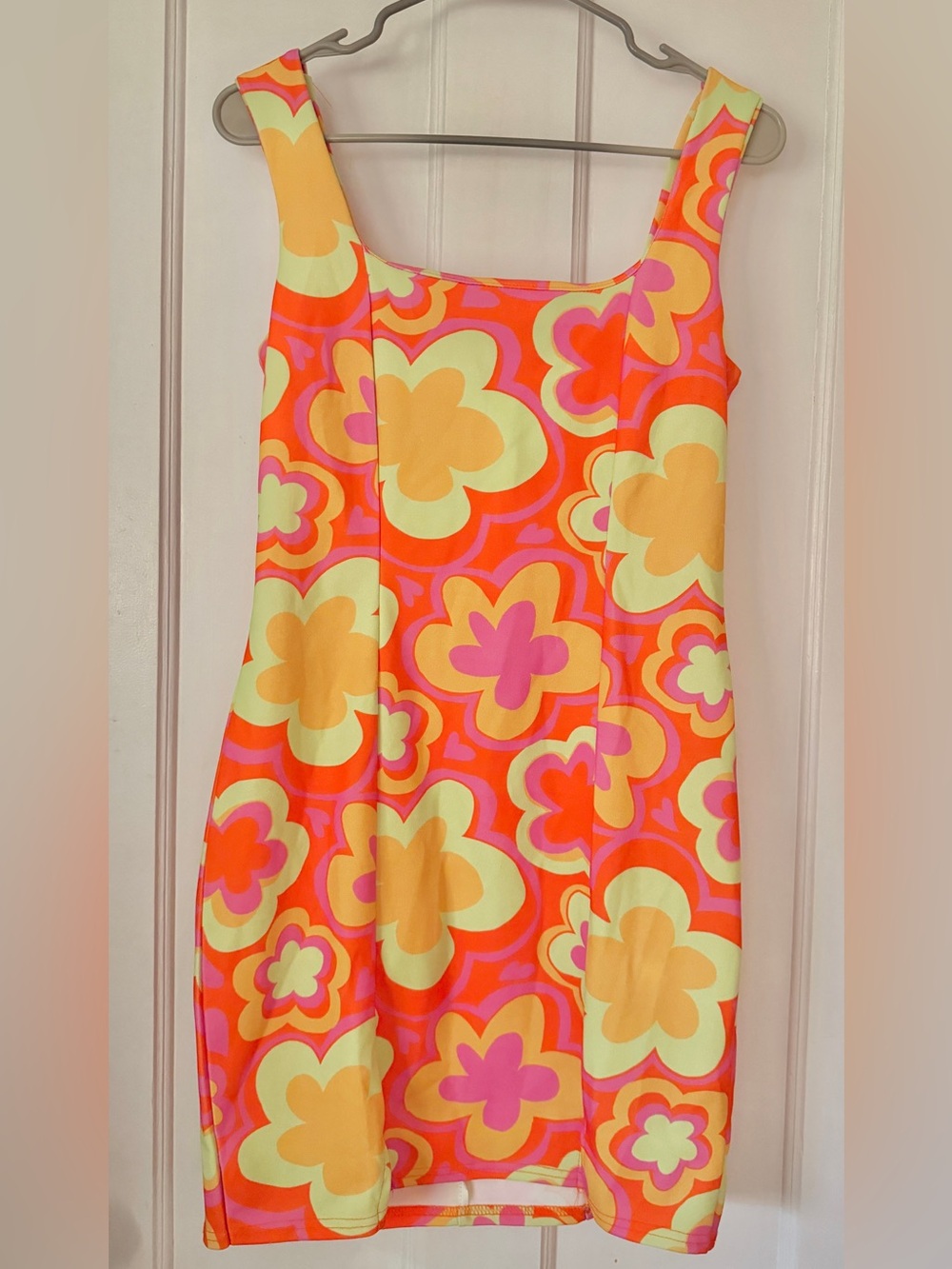 Vintage Supply 1960s Style Orange Mod Retro Floral Sleeveless Mini Dress Small
